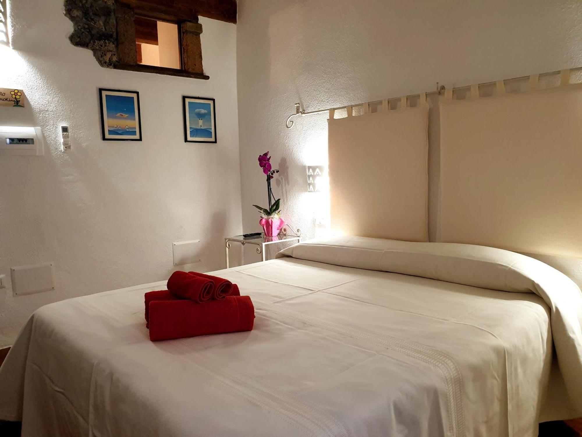 סנטו לוסורג'יו The Templars Guesthouse חדר תמונה